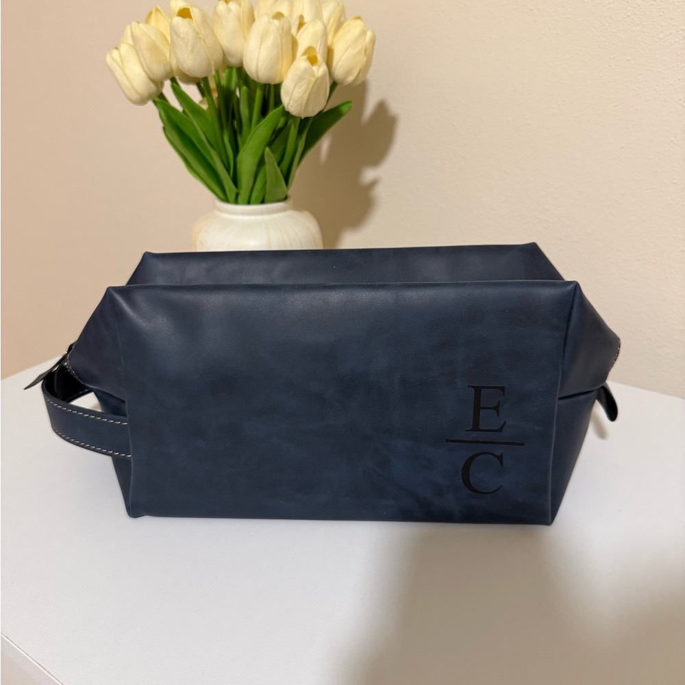 Personalized EC Navy Leather Dopp Kit Toiletry Bag